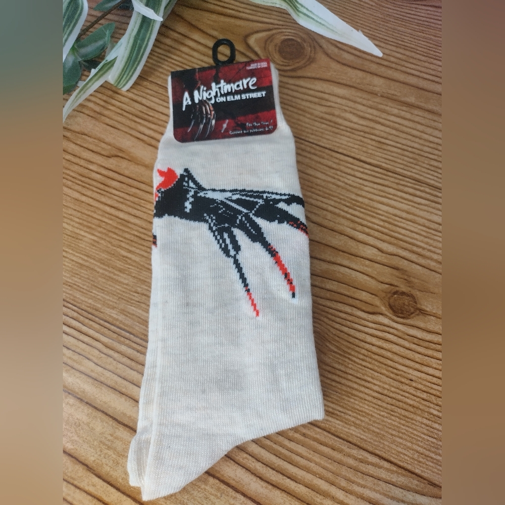 Freddy Krueger Socks Unisex Size 6-12